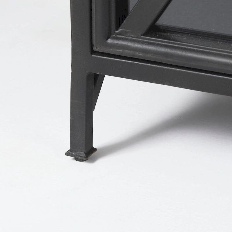I Meuble bas en métal noir avec portes vitrées - 79,0 L x 16,0 P x 33,0 H